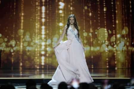 The 71st Miss Universe Beauty Pageant Part 3/3